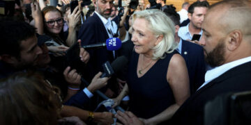 Le Pen Says She Will Run for Presidency After Court Lifts Ban