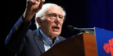 Bernie Sanders Calls on Platner to Drop Out After Rape Allegation