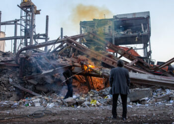 Global Economy, Hit by Iran War and Inflation, Faces Sharp Slowdown
