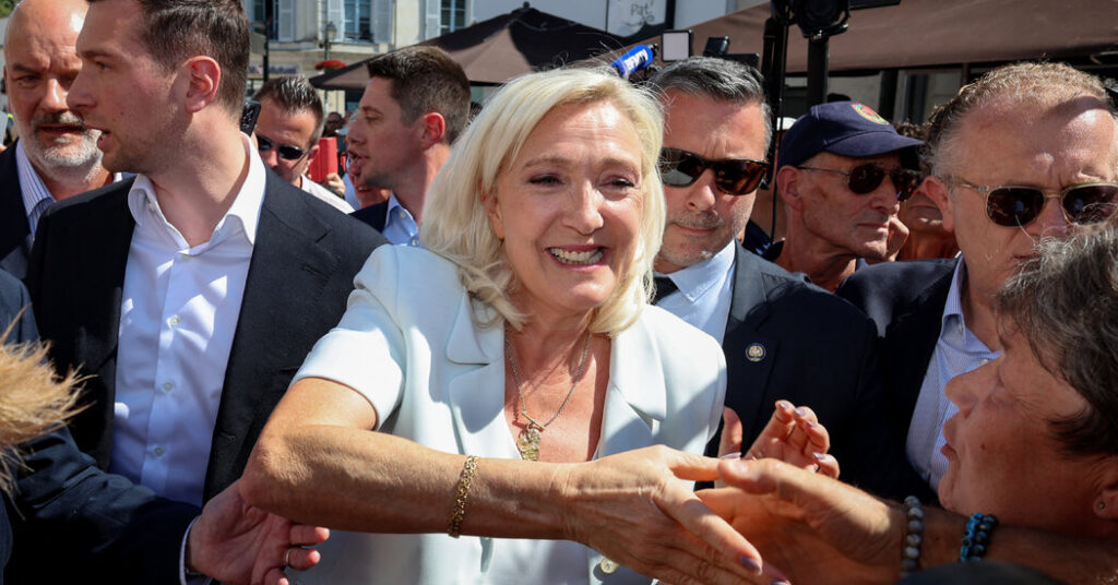 Le Pen Launches Presidential Campaign, in a Twist for French Politics
