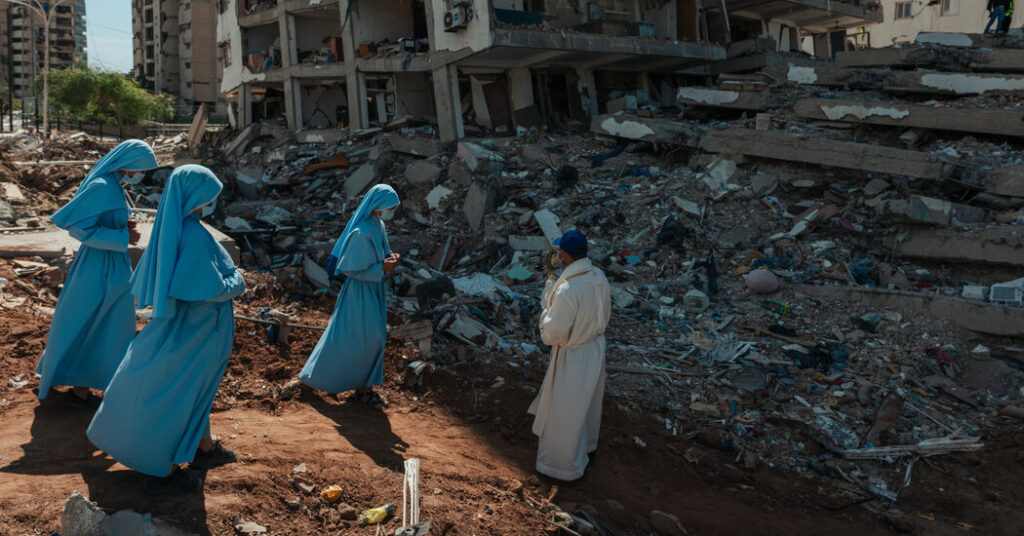 Horror Becomes Routine as More Bodies Emerge after Venezuela Quakes