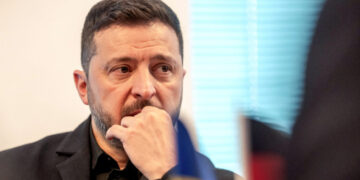 Zelensky Renews Demands for Defense Systems Ahead of Trump Meeting