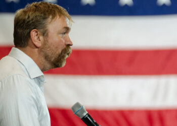 Democrats Grow Frustrated as Platner Resists Dropping Out Quickly