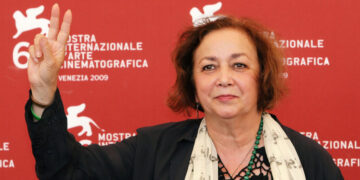 Shahrnush Parsipur, Iranian Writer Imprisoned for Her Novels, Dies at 80