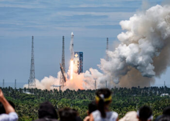 With a Successful Rocket Launch, China Clears a Key Hurdle in Race With SpaceX