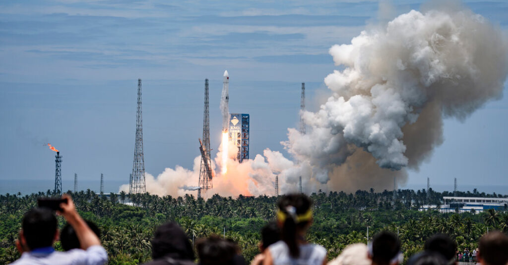 With a Successful Rocket Launch, China Clears a Key Hurdle in Race With SpaceX
