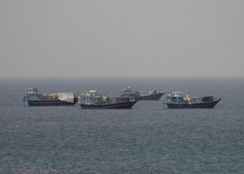 Iran’s Top Diplomat in Oman for Talks on Strait of Hormuz