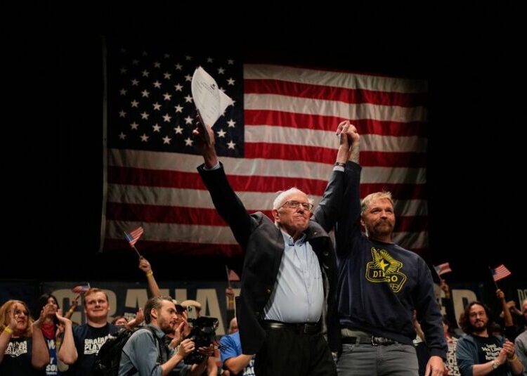 Platner’s Rise and Fall Revives Old Questions About ‘Bernie Bros’ and Women