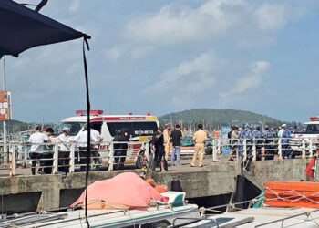 Boat Carrying Dozens of Tourists Capsizes in Vietnam