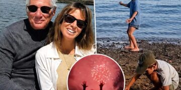 Richard Gere returns to US for Fourth of July after moving family to Spain