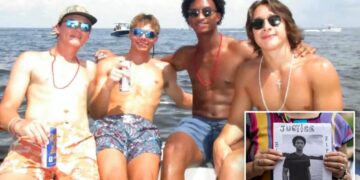 Nolan Wells’ friends heard calling for help with boat in newly released audio from day teen vanished: report