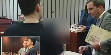 Michigan man accused of trying to 2 kidnap two girls allegedly flipped off their families in court: reports