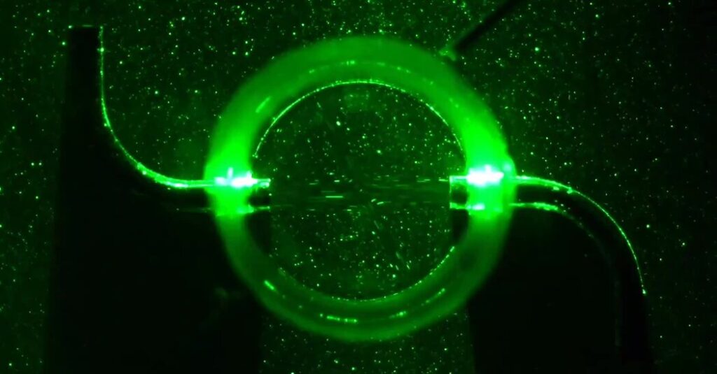 Researchers Claim to Have Solved the Perplexing ‘Reverse Sprinkler’ Problem