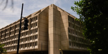 Health Dept. Rescinds Freeze on $10 Billion for 5 Democratic States