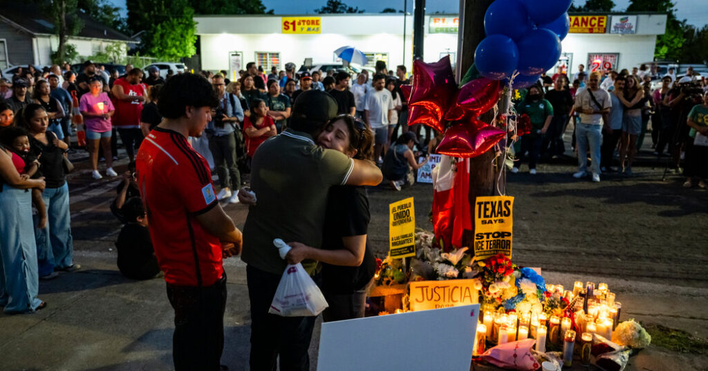 Witnesses Say ICE Fired Fatal Shot Into Open Passenger Window in Houston