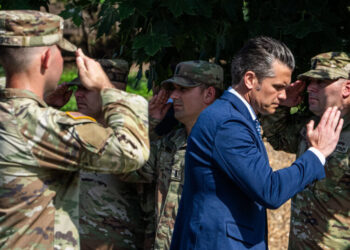 Opportunities Narrow for Women as Hegseth Blocks More Promotions