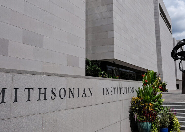 As White House Leans on Smithsonian, Little Uproar Over Board Vacancies