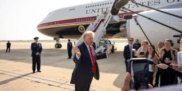 Investigators Seek Information From Government Officials as Part of Air Force One Leak Investigation