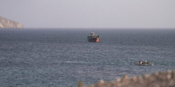 Strait of Hormuz Tanker Traffic Erodes Further as Oil Prices Rise
