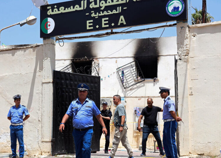 Orphanage Fire Kills Eleven in Algeria