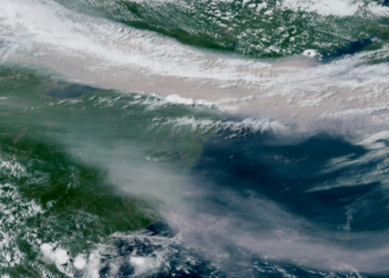 Watch the Wildfire Smoke Ooze Across North America From Space