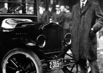 Henry Ford, Steve Jobs, William Boeing: These Fortune 500 founders are the American-born children of immigrants