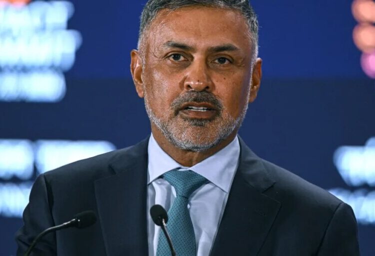 CEO of $248 billion cybersecurity company says workers are about to face a ‘Darwinian moment’ thanks to AI: Evolve or get cut