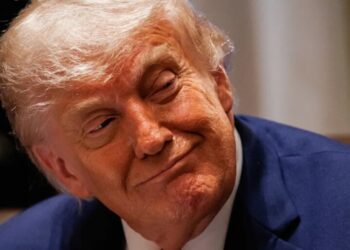 ‘A witches’ brew’: Washington’s ethics establishment reacts to Trump’s $2.2 billion windfall — they’re shocked but not surprised