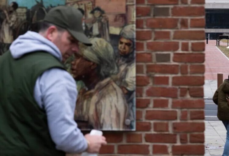 Trump White House can reinstall its sanitized history of slavery at George Washington’s house, appeals court rules