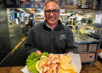 ‘I can understand the, um, obesity here’: The World discovers American cuisine at the World Cup