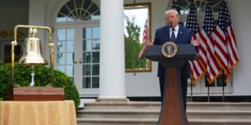 Trump is building a helipad with ‘carved granite’ White House seal to handle new presidential choppers