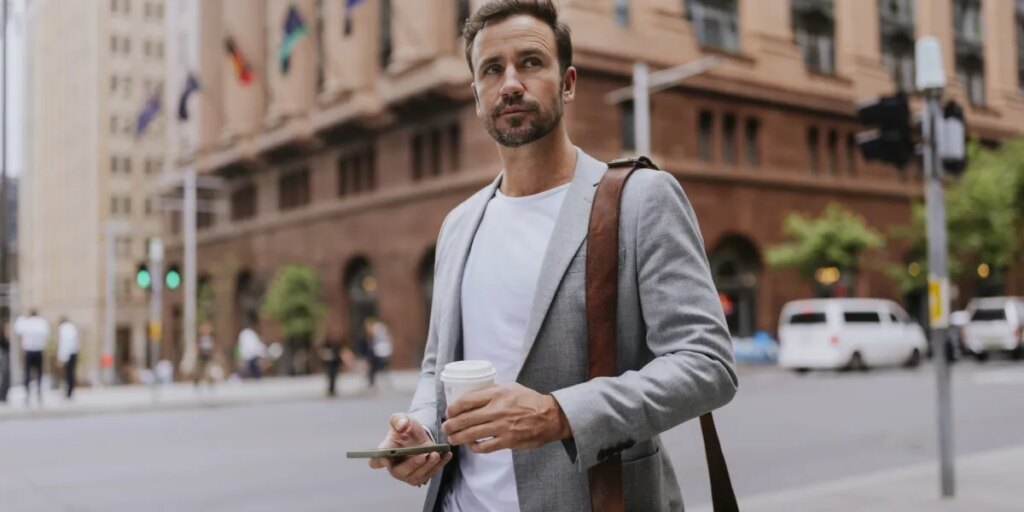 AI start-ups are snubbing entry-level talent in favor of Silicon Valley men with top degrees, research shows