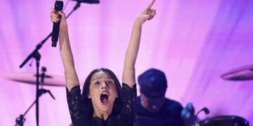 Rankled Olivia Rodrigo sics fan base on Trump
