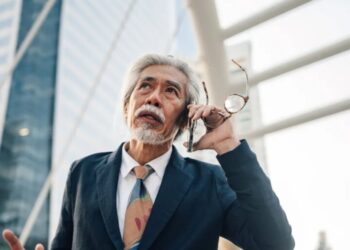 $5 billion CEO says he doesn’t just call references—he also secretly hunts down managers you didn’t list to ask about your personality