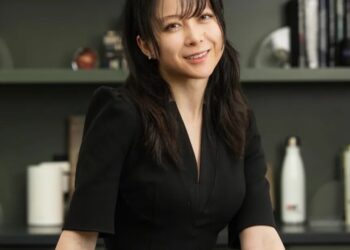 Christina Qi left behind a hedge fund trading $7 billion a day for a farm in Utah. Her new startup just raised $97 million to rival Bloomberg