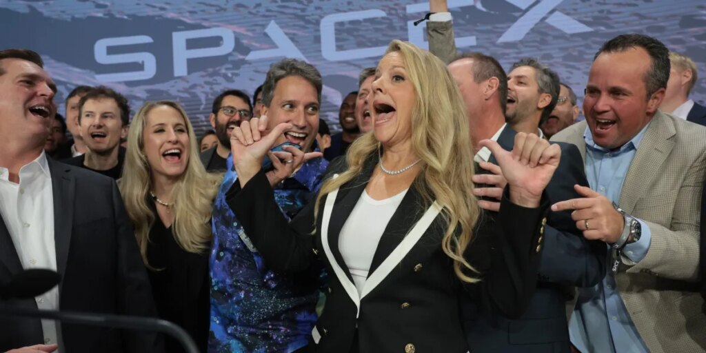 Trump cheers Gwynne Shotwell as Elon Musk’s SpaceX No. 2 gives $325 million in stock to Trump Accounts