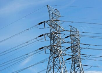 Political Candidates Have An Opening on Clean Energy