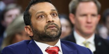 ‘Buffoon’ Kash Patel faces looming threat from inside the Trump administration: analysts