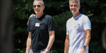 Secrets of Sun Valley: FOMO Drives Media CEOs at Height of Dealmaking Fever 