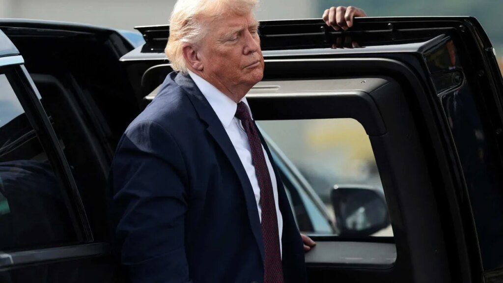 The worst obsessions of demented Trump just collided in one sickening post