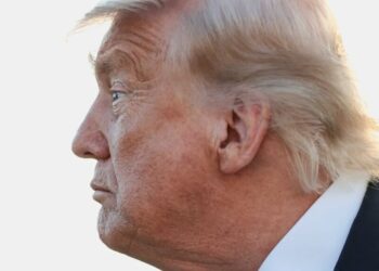 Trump let ‘mask slip’ in overlooked ‘bombshell moment’: Jim Acosta