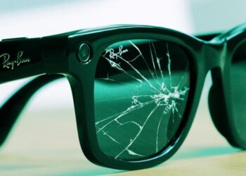 The Backlash Is So Strong That People With “Pervert Glasses” Are Afraid to Use Them in Public