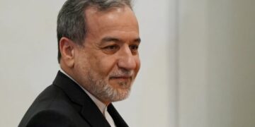 U.S. launches new strikes on Iran while Tehran mocks Trump’s reversal on charging for Hormuz transits — ‘20% is of course too much. We will be fair’