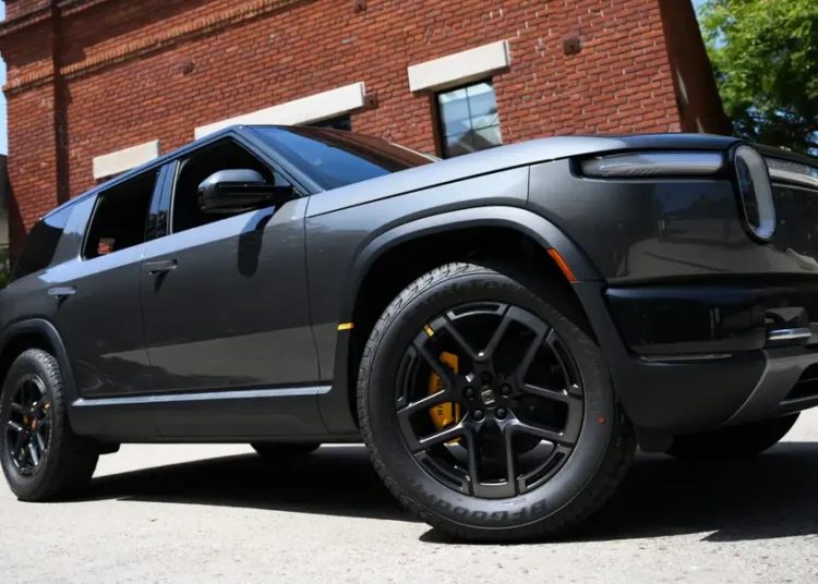 California’s new EV incentive gives a leg up to Lucid and Rivian