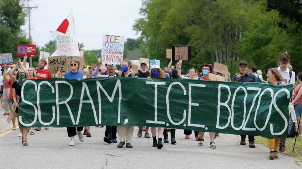 ICE official warns agents ‘being pushed to the breaking point’: ‘I would shut down ops’