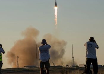 U.S.-Russia space crew arrives at the ISS despite bitter space race past