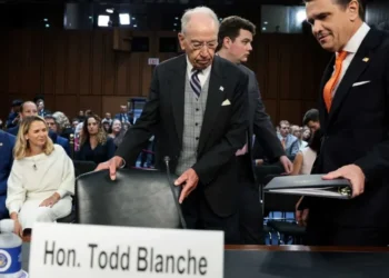 Fumbling 92-year-old Republican struggles through remarks at ‘Mr. Branch’ hearing