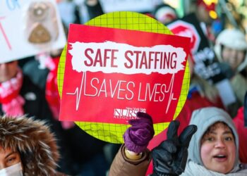 Health Care Workers Furious as NYC Replaces Nurses With AI