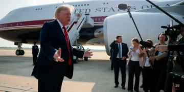 Trump FBI targets Secret Service agents in expanding Qatari jet leak probe: report
