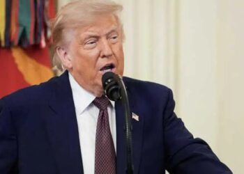 Panicky Republicans fear Trump speech will drive them ‘right off a political cliff’